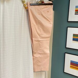 Pretty melon colored pant; measures 16”x 32”.
Hardly worn